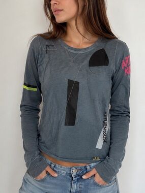 Free city long sleeve top